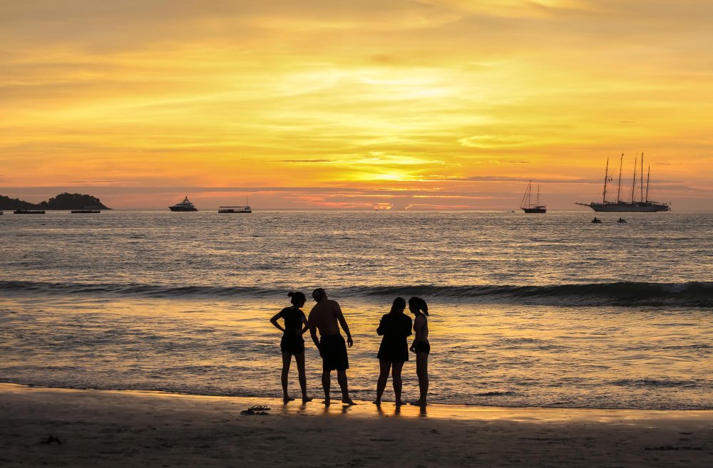 Bermuda beach hopping tour